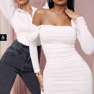 Mistress rocks off white dress